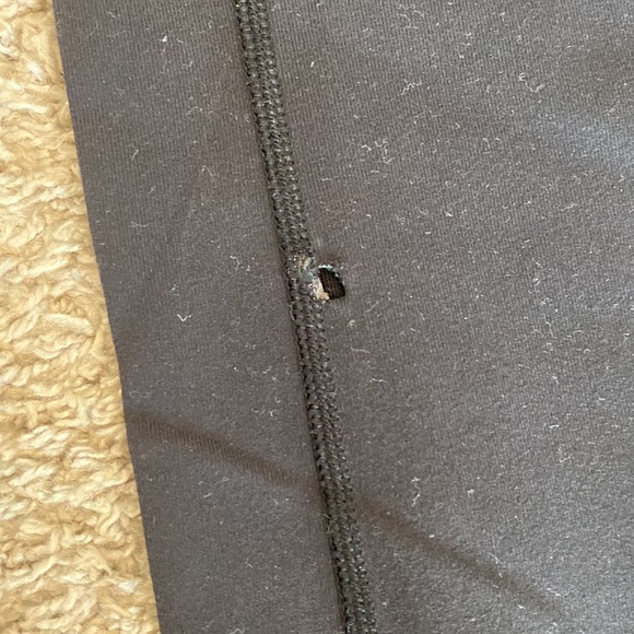 Lululemon pants - Picture 2 of 3